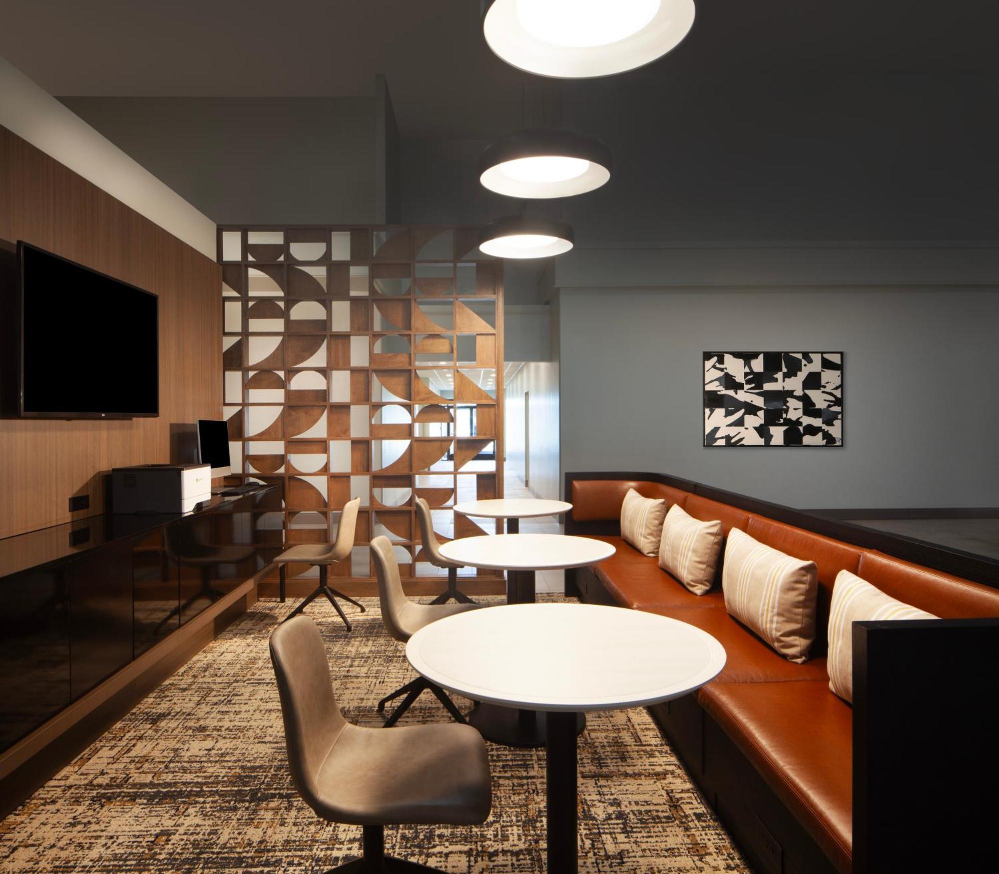 Holiday Inn Corpus Christi Arpt & Conf Ctr By Ihg Exterior photo